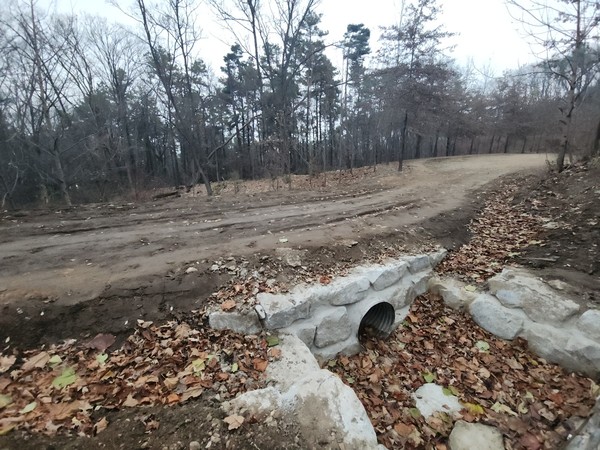 용인시 제공_남동 임도 배수관로 신설 사진